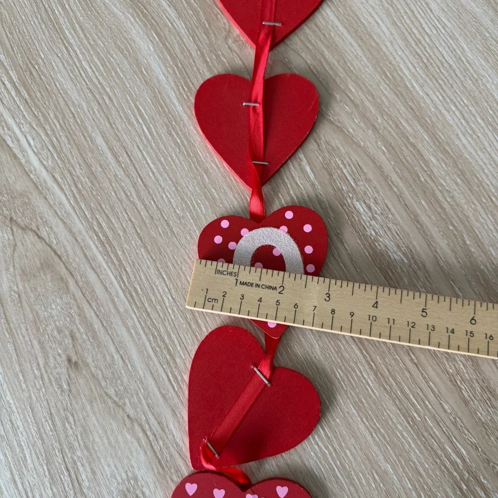 Valentines Wood Hearts Garland Wall Hanging Decor‎ Red Welcome Sign